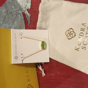 NWT Kendra Scott Elisa Pendant